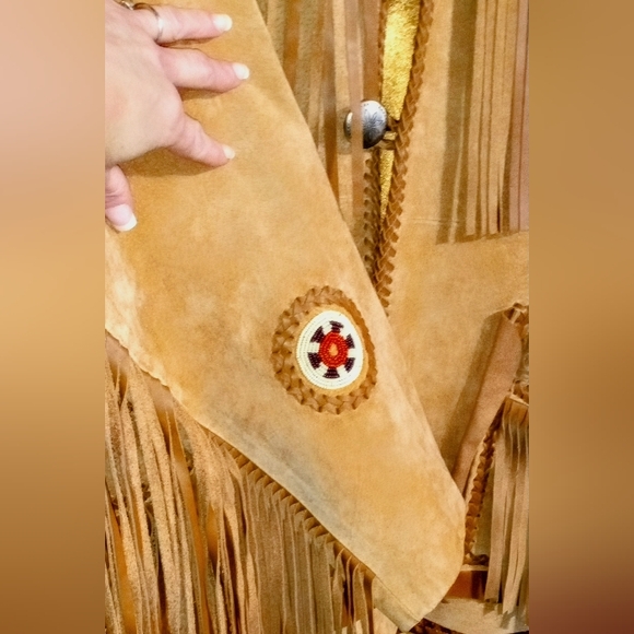 Scully Handlaced Buck Suede Coat - Picture 6 of 7